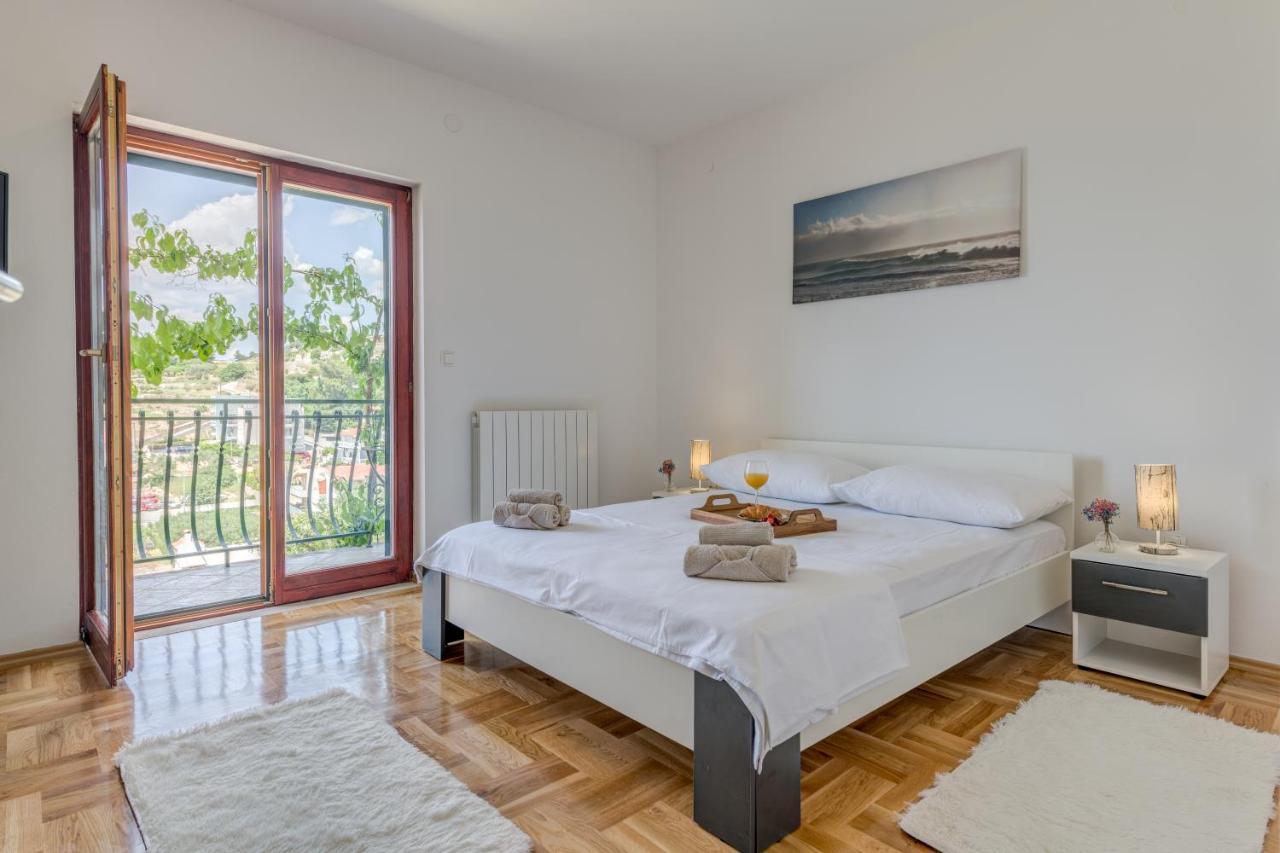 Apartman Aurelia Podstrana Eksteriør billede