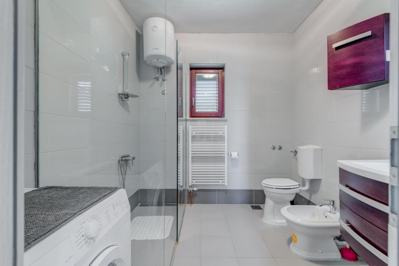 Apartman Aurelia Podstrana Eksteriør billede